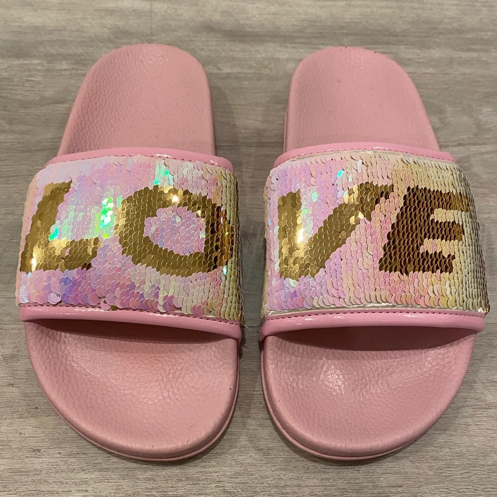 NEVER WORN iSCREAM Reversible Sequin LOVE Slides